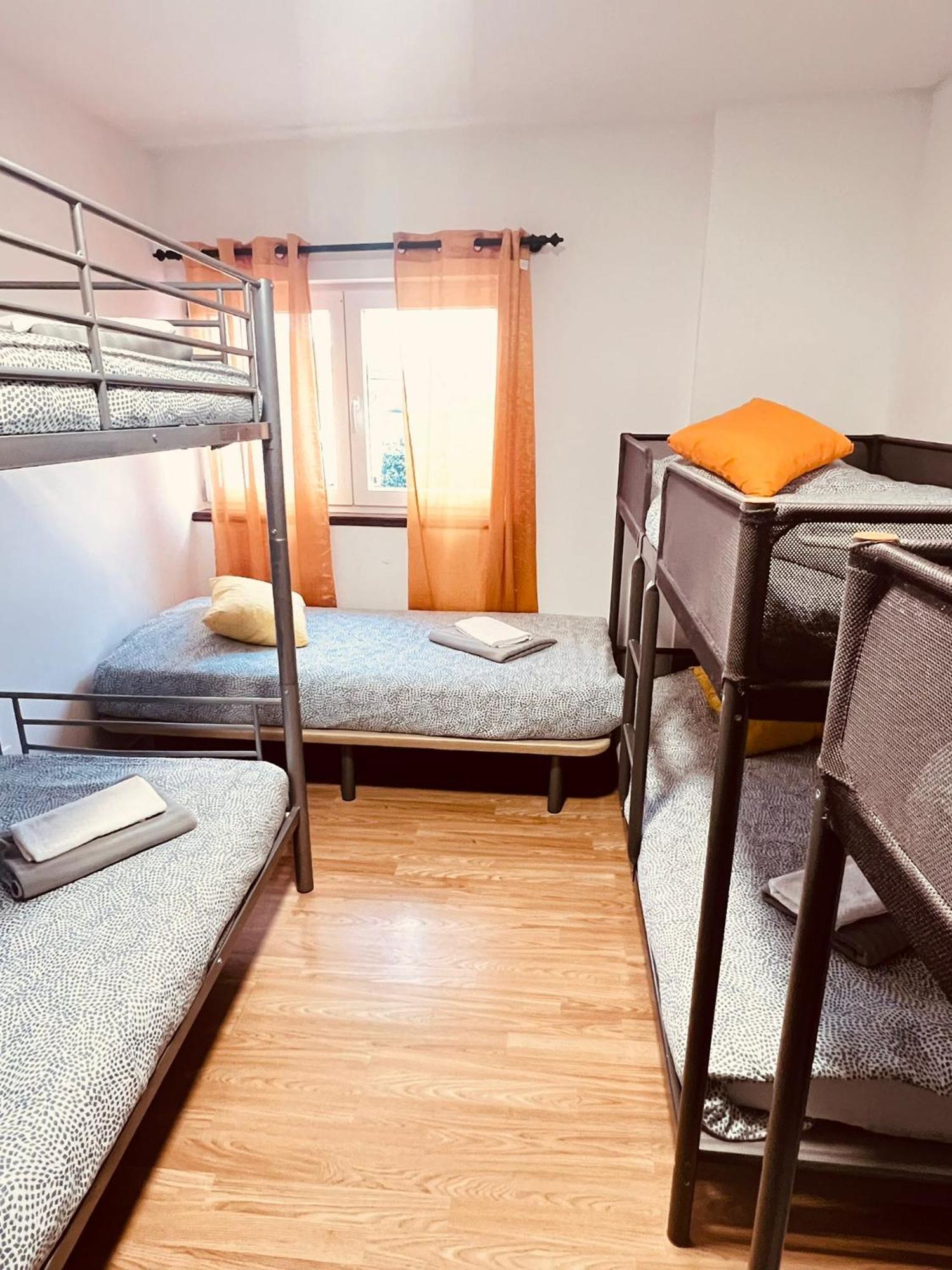 Hostel Golden Star Giao  Exterior photo
